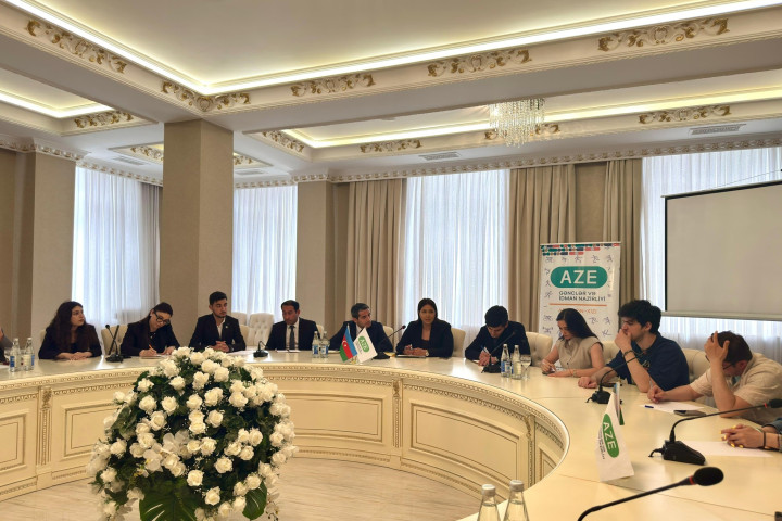 2025-ci ilin "Gənclər Paytaxtı" Sumqayıt şəhərində gənclər sahəsində çalışan şəxslərlə görüş