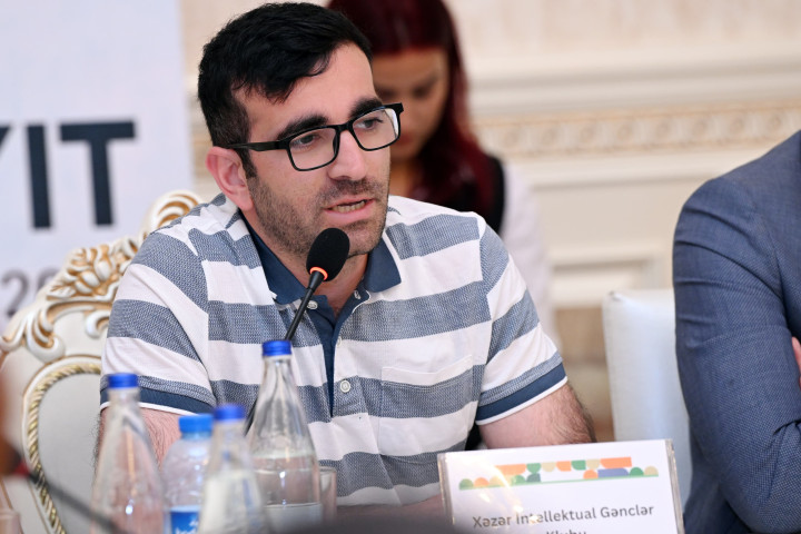 Gənclər və idman naziri Fərid Qayıbov gənclər təşkilatlarının rəhbər və nümayəndələri ilə görüşüb