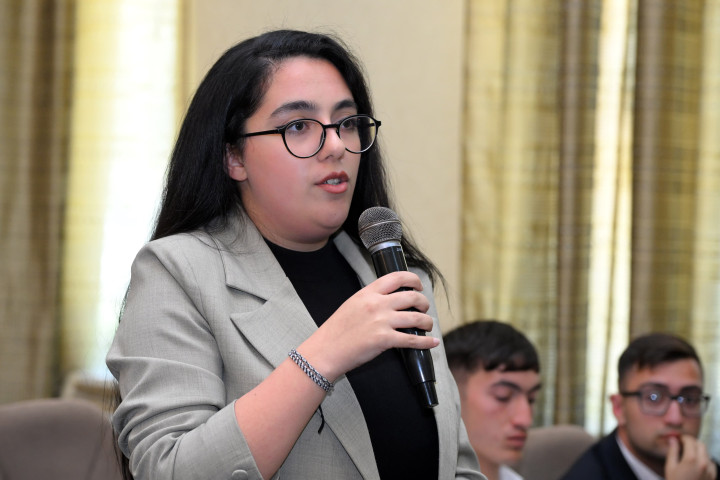 Gənclər və idman naziri Fərid Qayıbov Azərbaycan Tələbə Gənclər Təşkilatları İttifaqı və TGT-lərin nümayəndələri ilə görüşüb