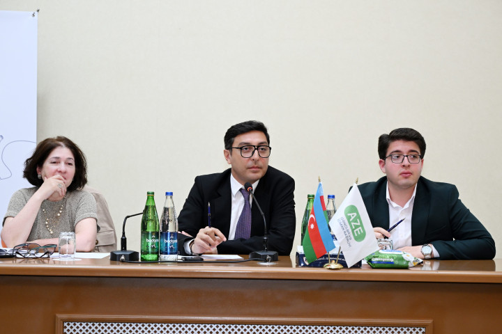 Gənclər və idman naziri Fərid Qayıbov Azərbaycan Tələbə Gənclər Təşkilatları İttifaqı və TGT-lərin nümayəndələri ilə görüşüb