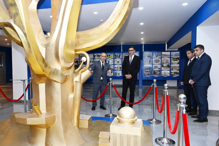 Gənclər və idman naziri Fərid Qayıbov Azərbaycan Tələbə Gənclər Təşkilatları İttifaqı və TGT-lərin nümayəndələri ilə görüşüb